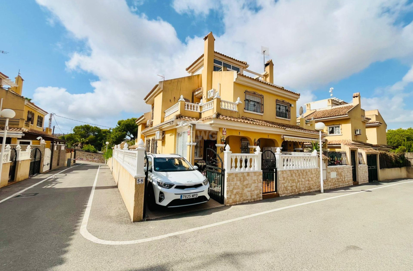 Resale - Townhouse - Orihuela Costa - La Florida