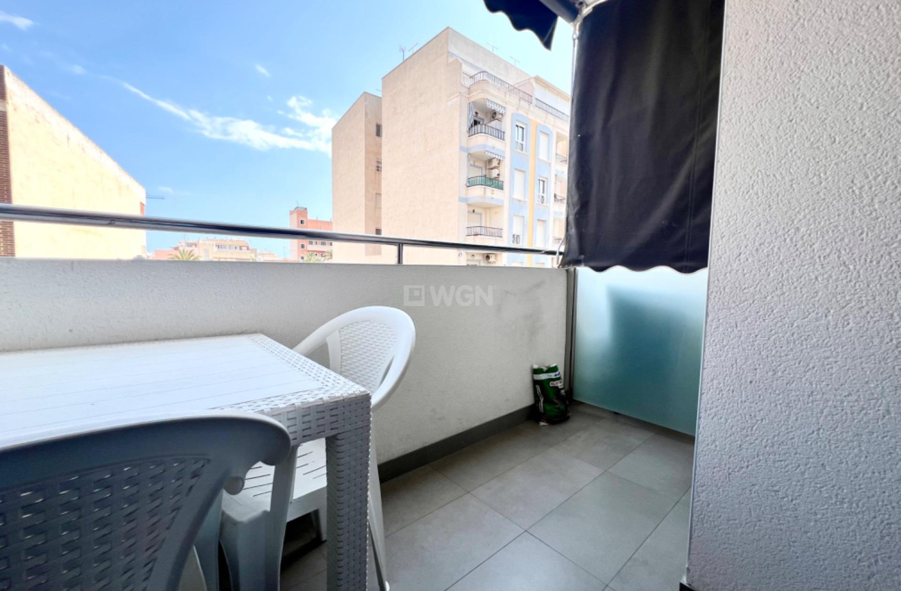 Resale - Apartment / flat - Torrevieja - Centro