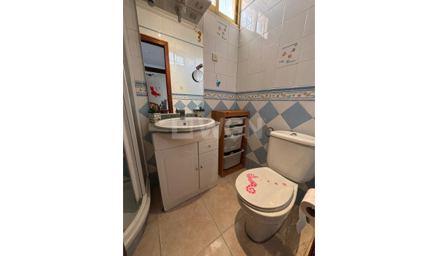 Resale - Townhouse - Torrevieja - Acequion