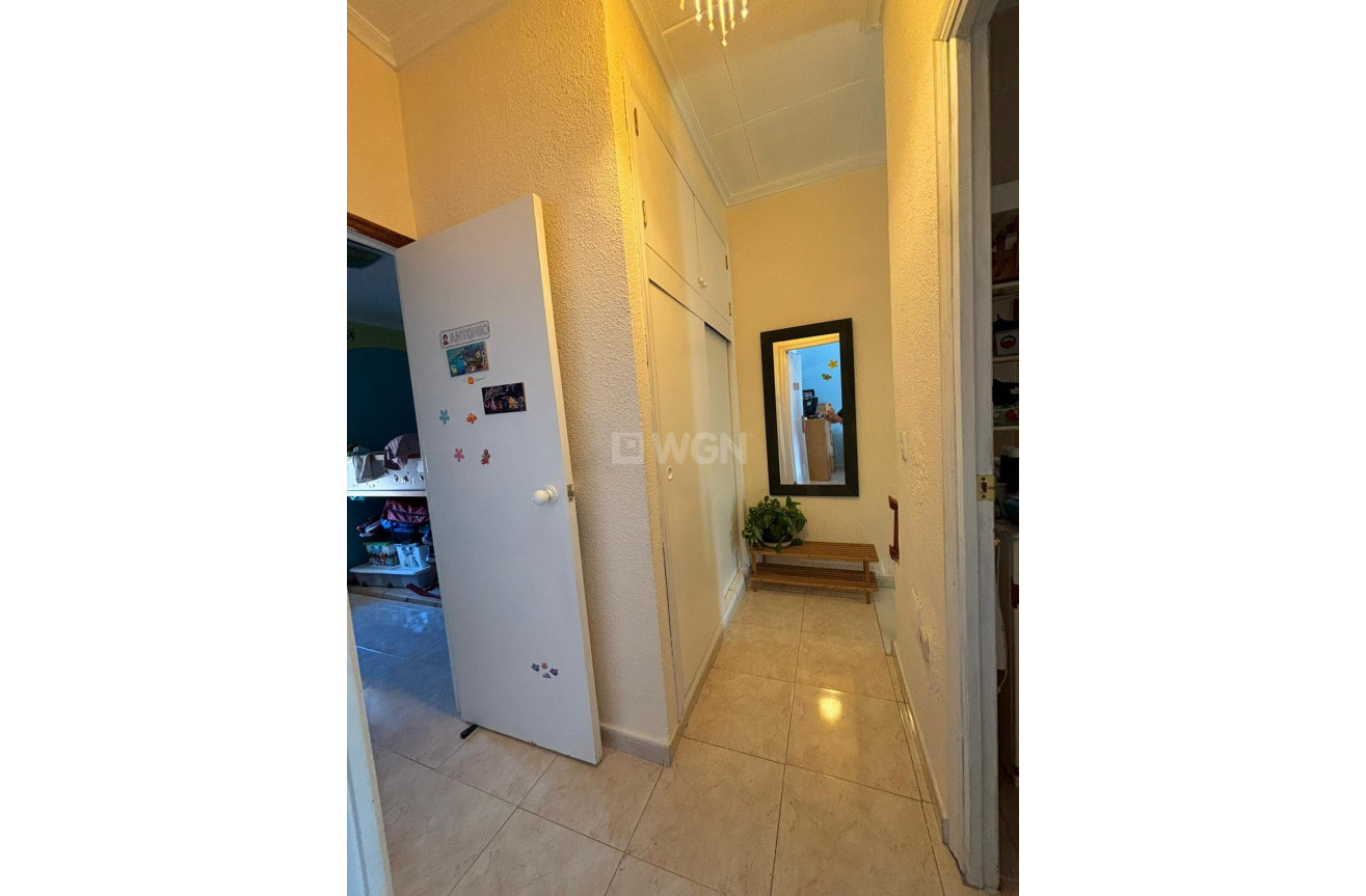 Resale - Townhouse - Torrevieja - Acequion