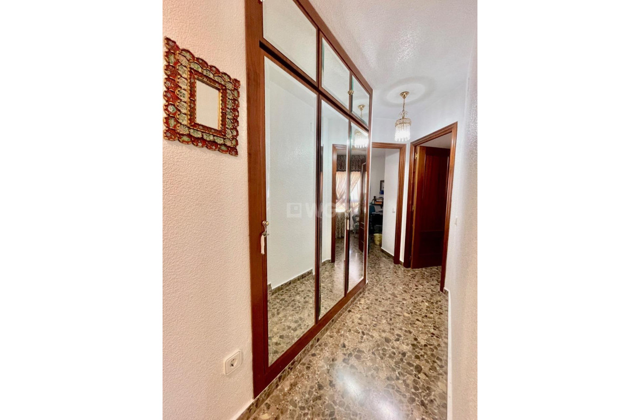 Reventa - Apartamento / piso - Benidorm