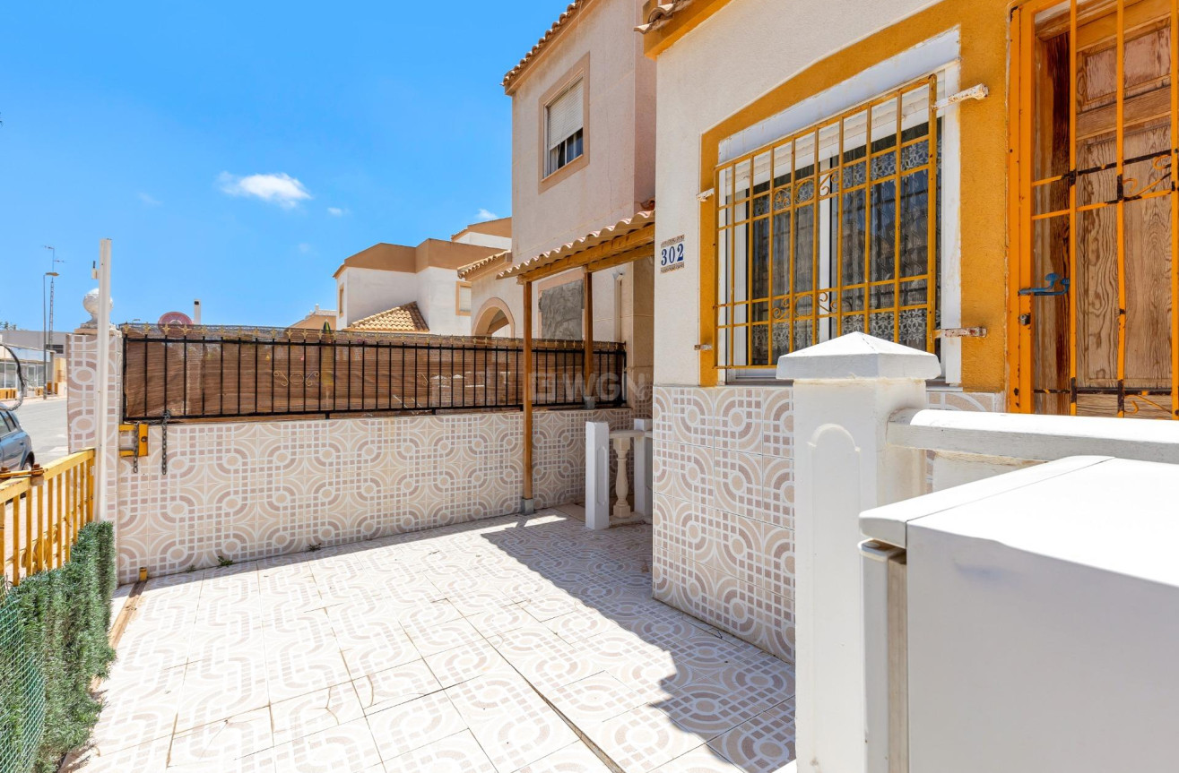 Resale - Bungalow - Torrevieja - El Limonar