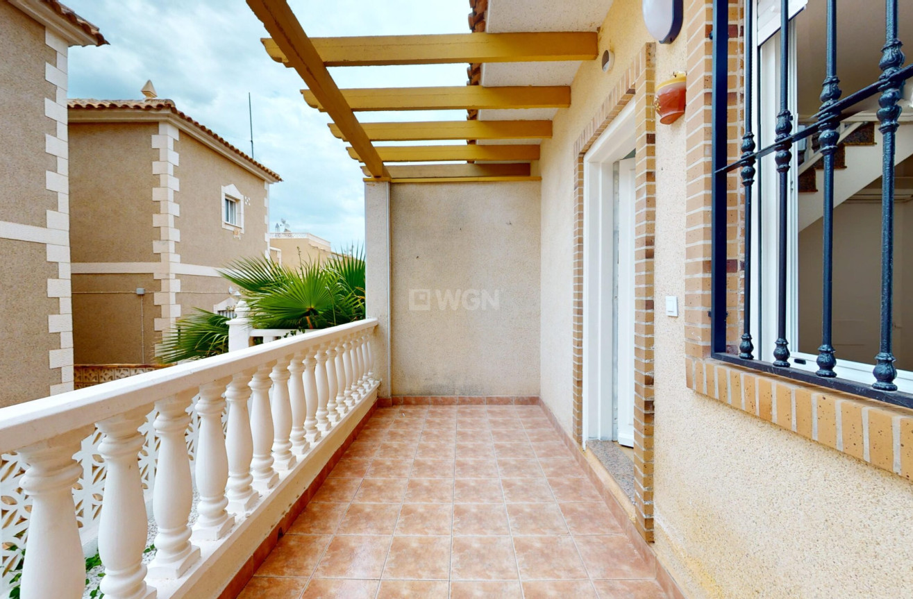 Resale - Townhouse - San Miguel de Salinas - Inland