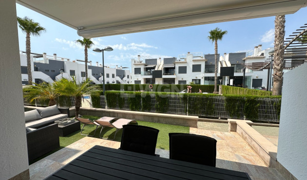 Resale - Apartment / flat - Pilar de la Horadada - Costa Blanca