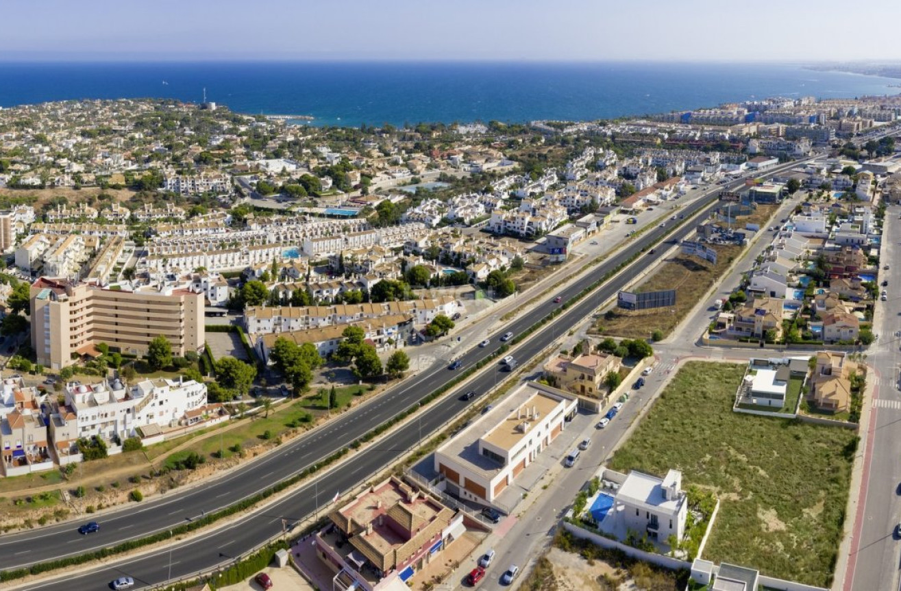 Obra nueva - Villa - Orihuela Costa - La Zenia