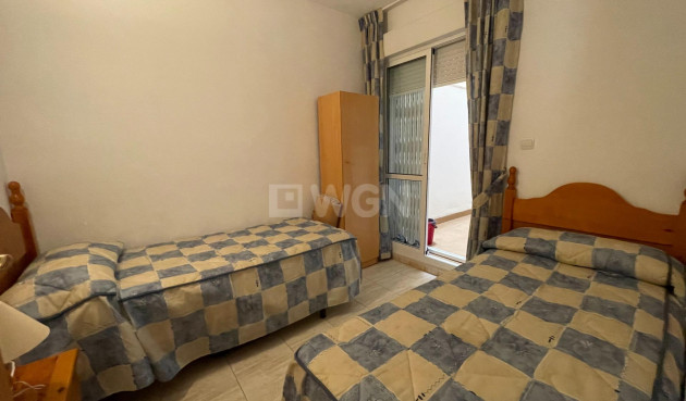 Reventa - Apartamento / piso - Torrevieja - Estacion De Autobuses