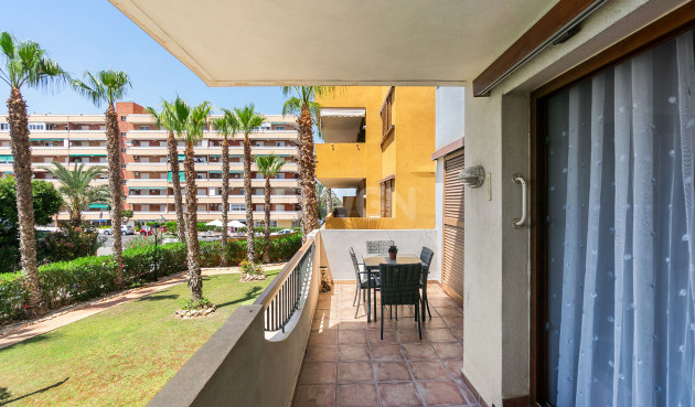 Reventa - Apartamento / piso - Punta Prima - Costa Blanca