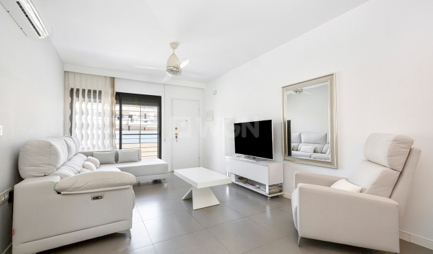 Resale - Apartment / flat - Torre de la Horadada - Costa Blanca