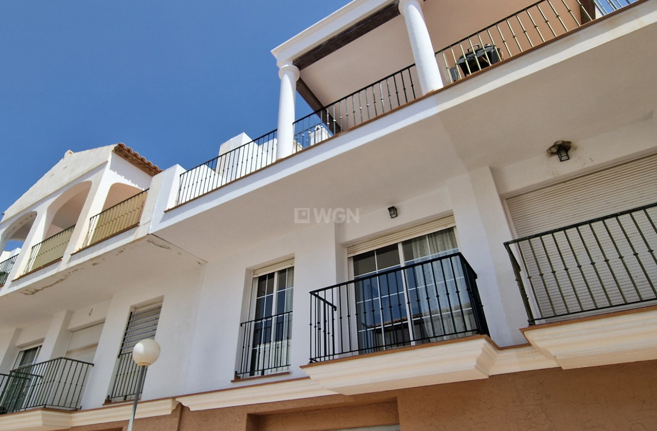 Resale - Townhouse - Alcaucín - Inland