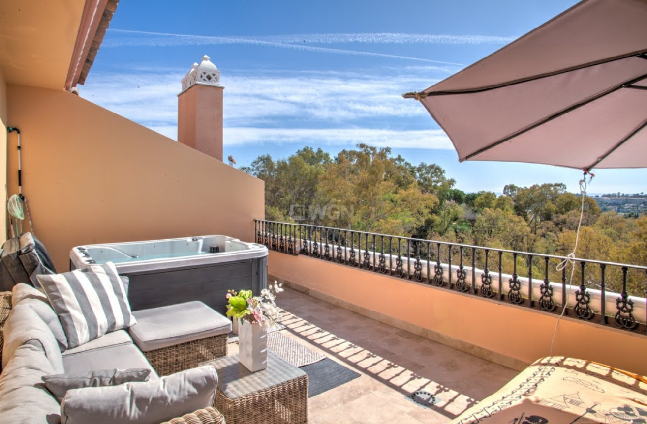 Resale - Penthouse - Nueva Andalucía - Costa del Sol