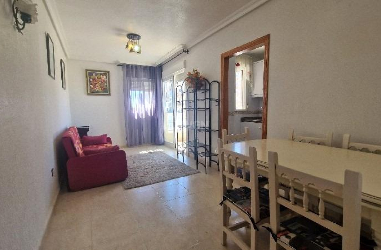 Resale - Apartment / flat - Torrevieja - Nueva Torrevieja