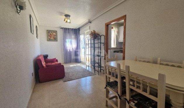 Resale - Apartment / flat - Torrevieja - Nueva Torrevieja