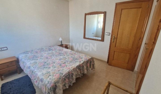 Resale - Apartment / flat - Torrevieja - Nueva Torrevieja