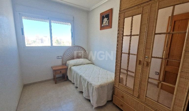 Resale - Apartment / flat - Torrevieja - Nueva Torrevieja