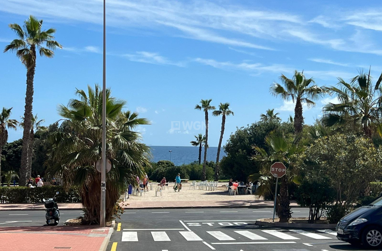 Odsprzedaż - Reklama w telewizji - Torrevieja - Cabo Cervera