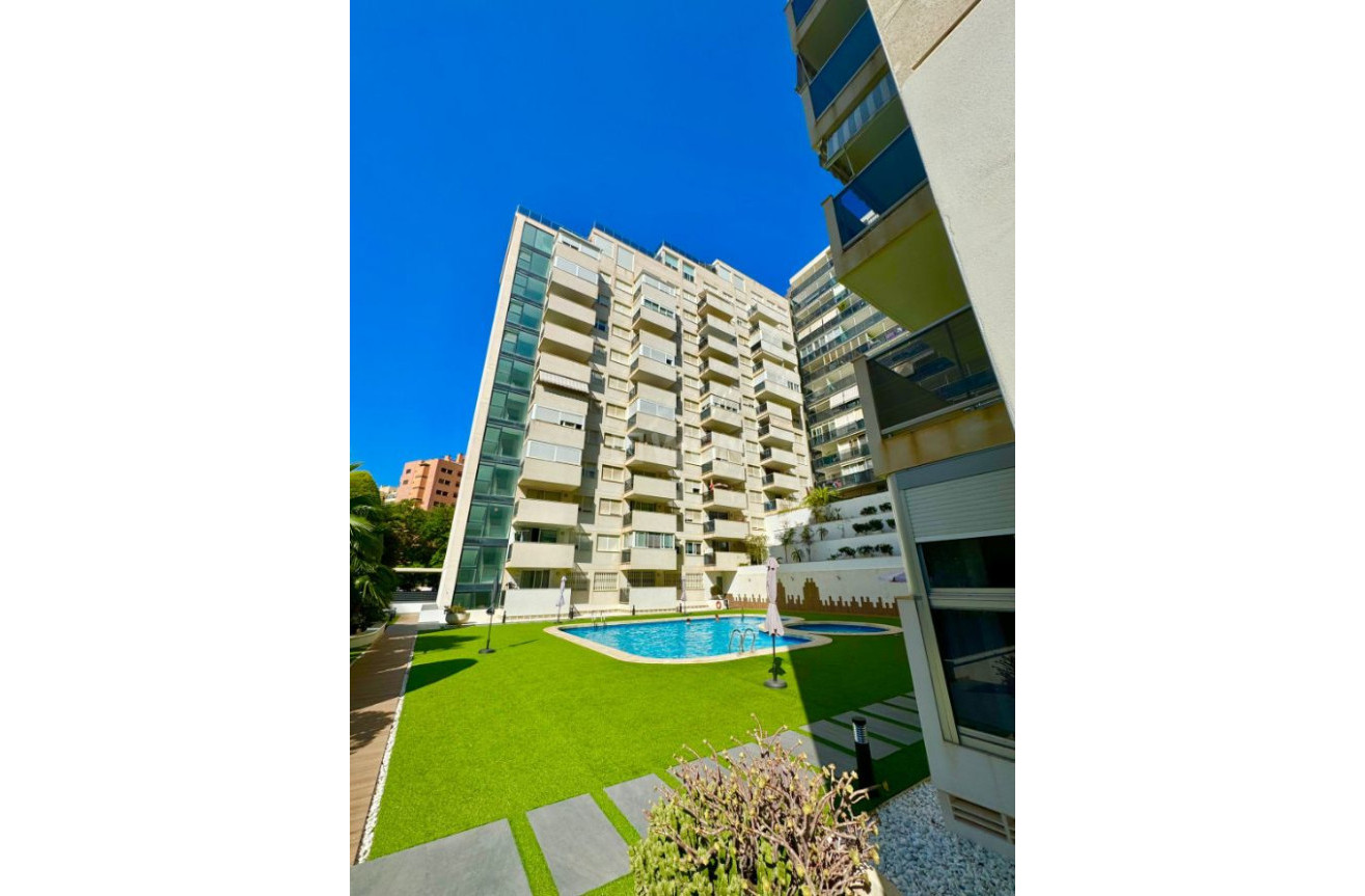 Resale - Apartment / flat - Villajoyosa - Costa Blanca