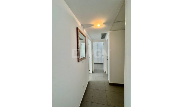 Resale - Apartment / flat - Villajoyosa - Costa Blanca