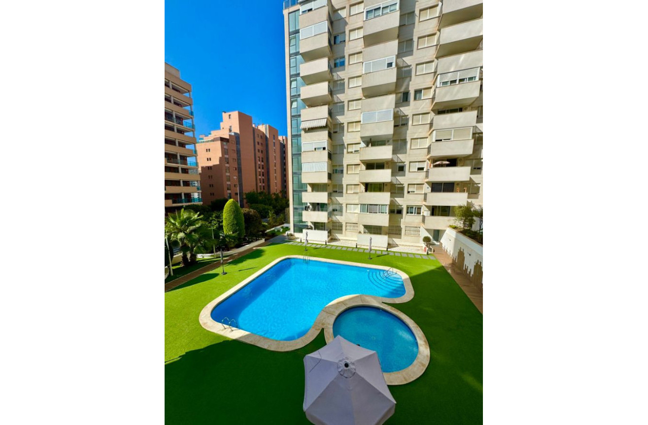 Resale - Apartment / flat - Villajoyosa - Costa Blanca