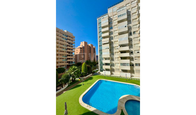 Resale - Apartment / flat - Villajoyosa - Costa Blanca