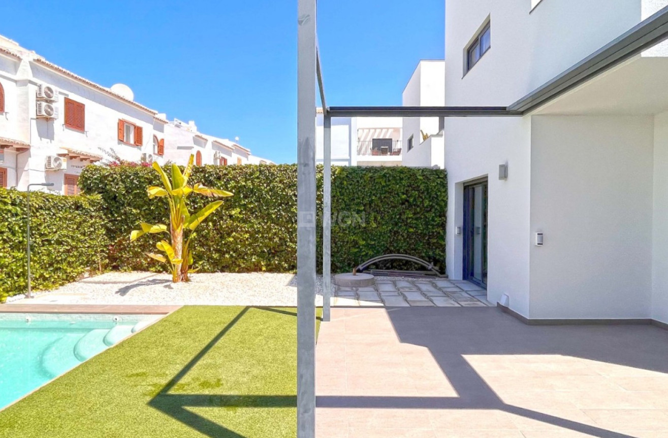 Odsprzedaż - Villa - Ciudad Quesada - Costa Blanca