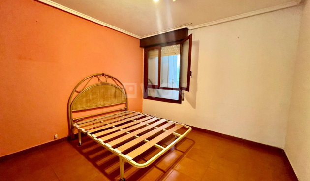 Resale - Apartment / flat - Torrevieja - Centro