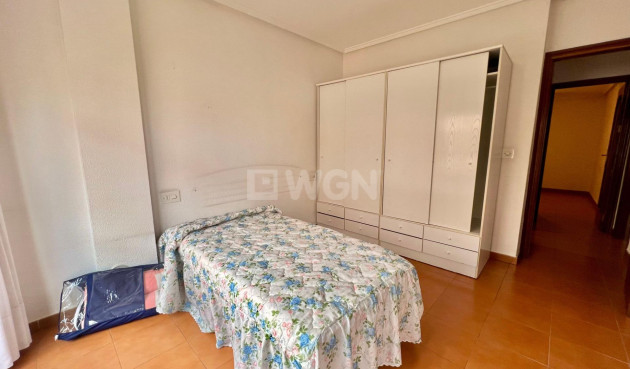 Resale - Apartment / flat - Torrevieja - Centro