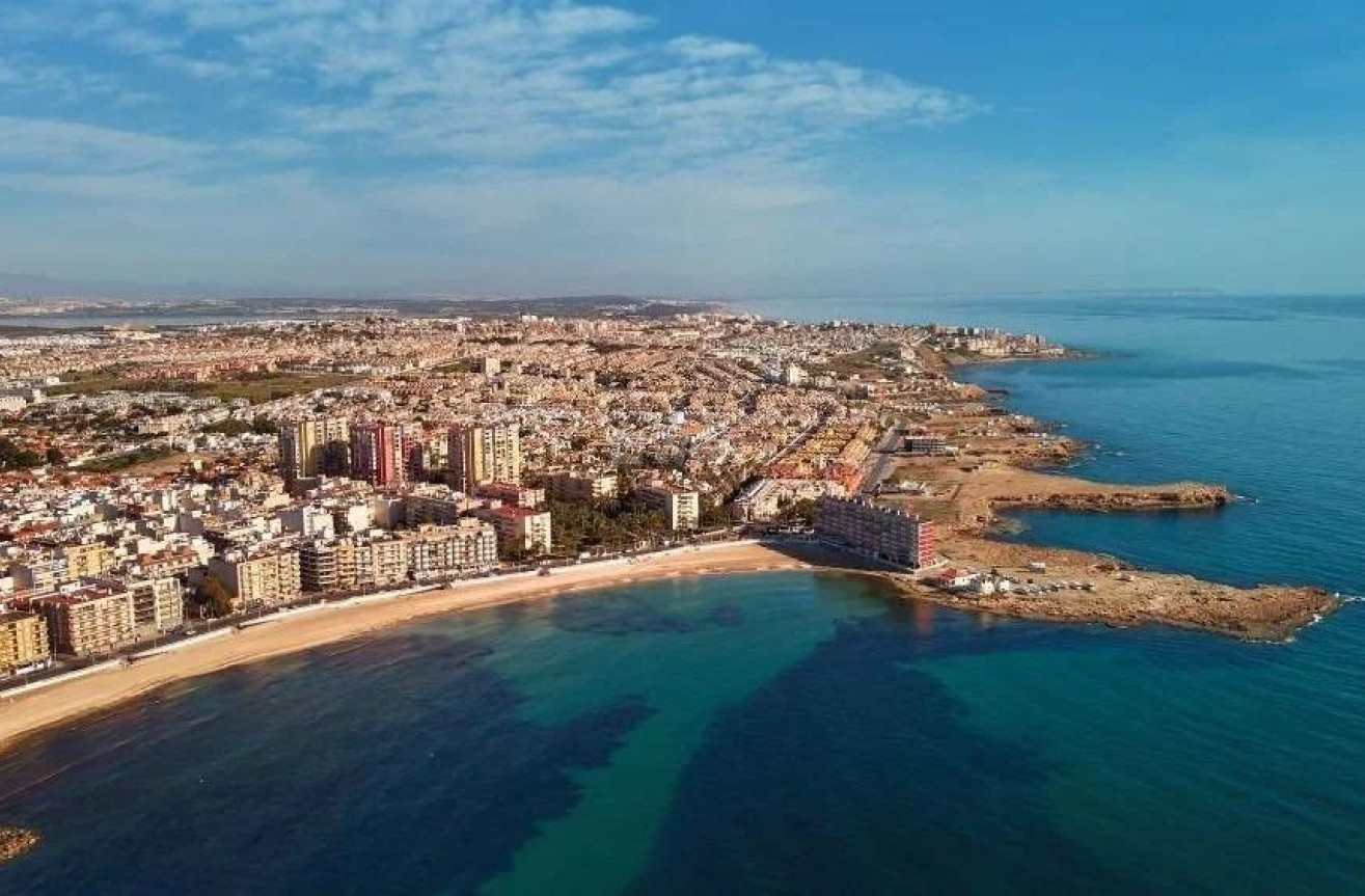 Nowy budynek - Mieszkanie w bloku - Torrevieja - Playa de los Locos