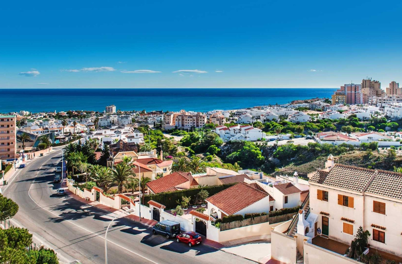 Nowy budynek - Mieszkanie w bloku - Torrevieja - Playa de los Locos