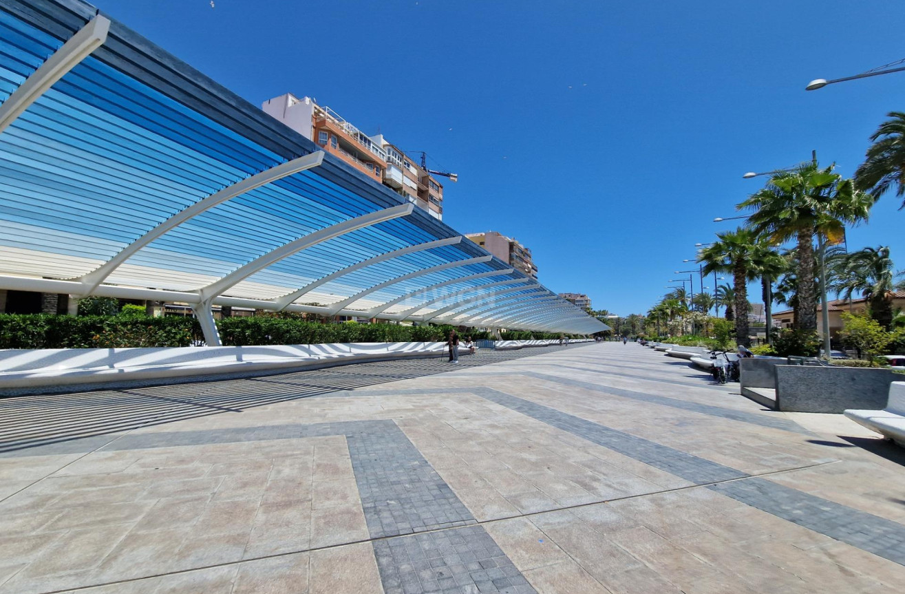 Nowy budynek - Mieszkanie w bloku - Torrevieja - Playa de los Locos