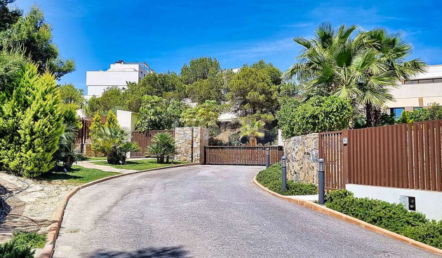 Resale - Villa - Orihuela - Las Colinas Golf