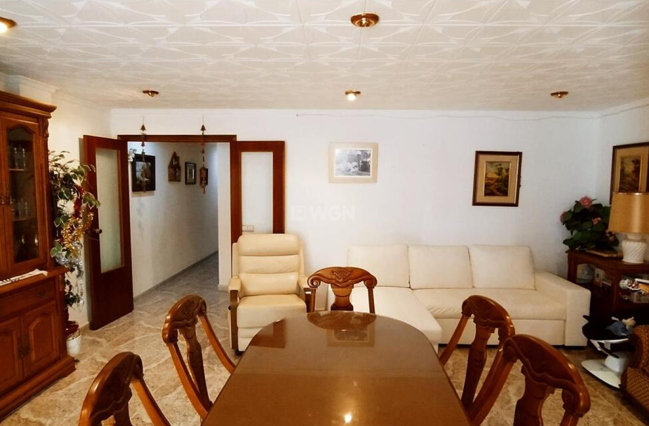 Resale - Apartment / flat - Torrevieja - Acequion