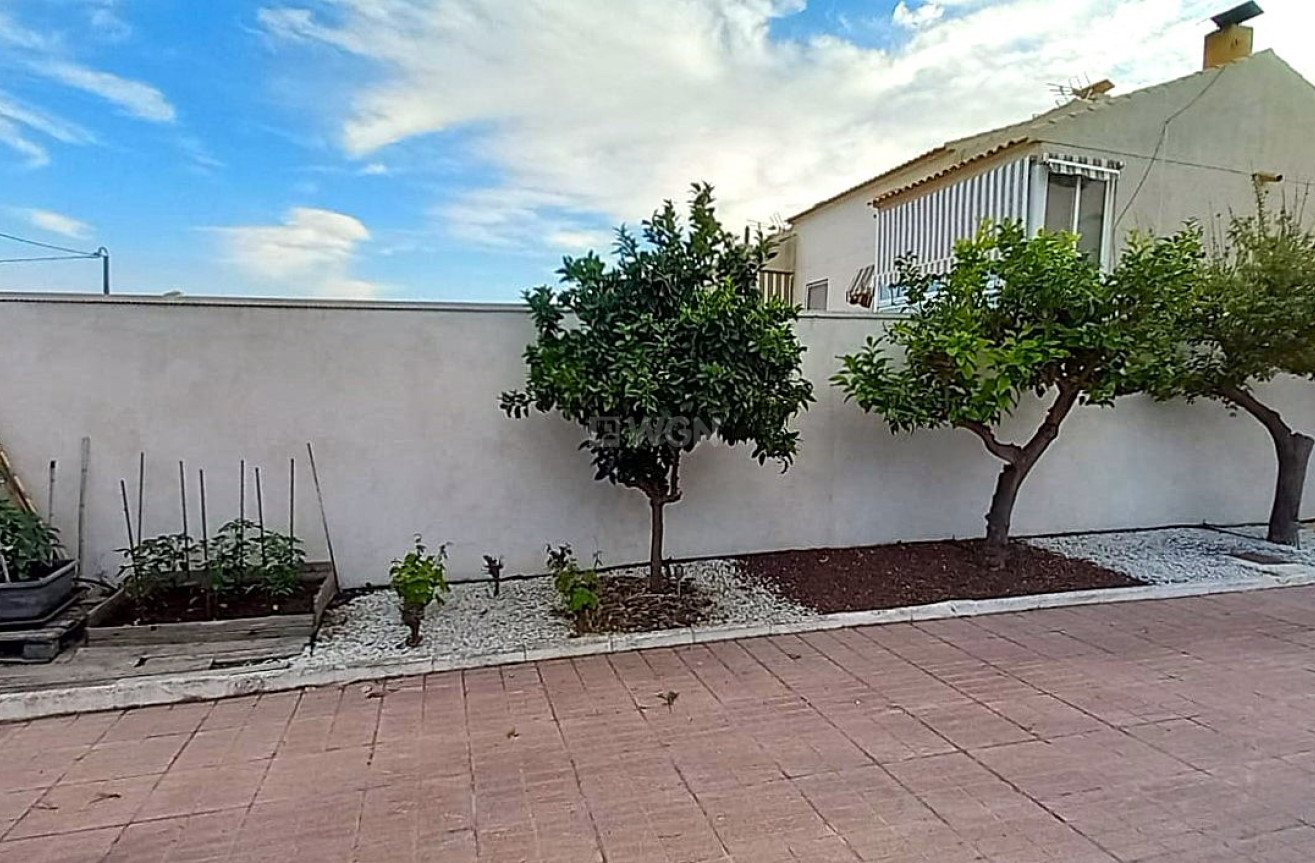 Odsprzedaż - Villa - La Nucía - Costa Blanca