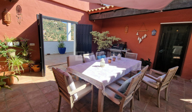 Reventa - Villa - Riogordo - Inland