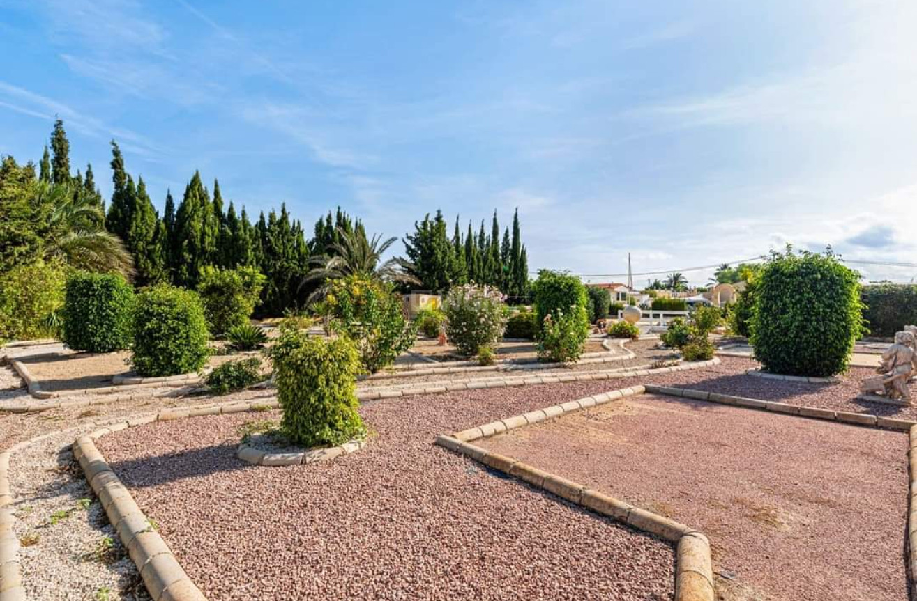 Resale - Finca - Los Montesinos - Costa Blanca