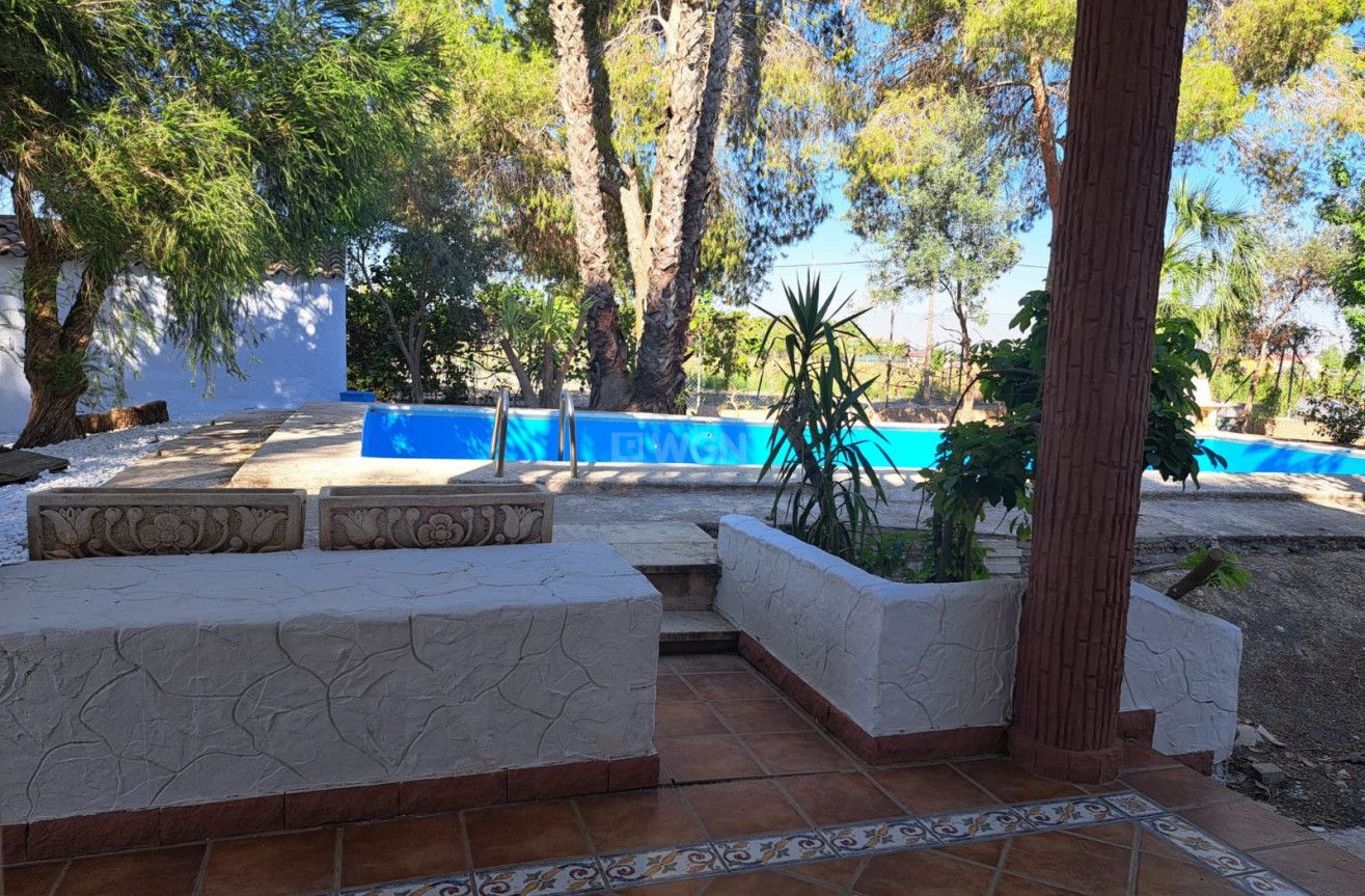 Resale - Villa - Orihuela - Inland