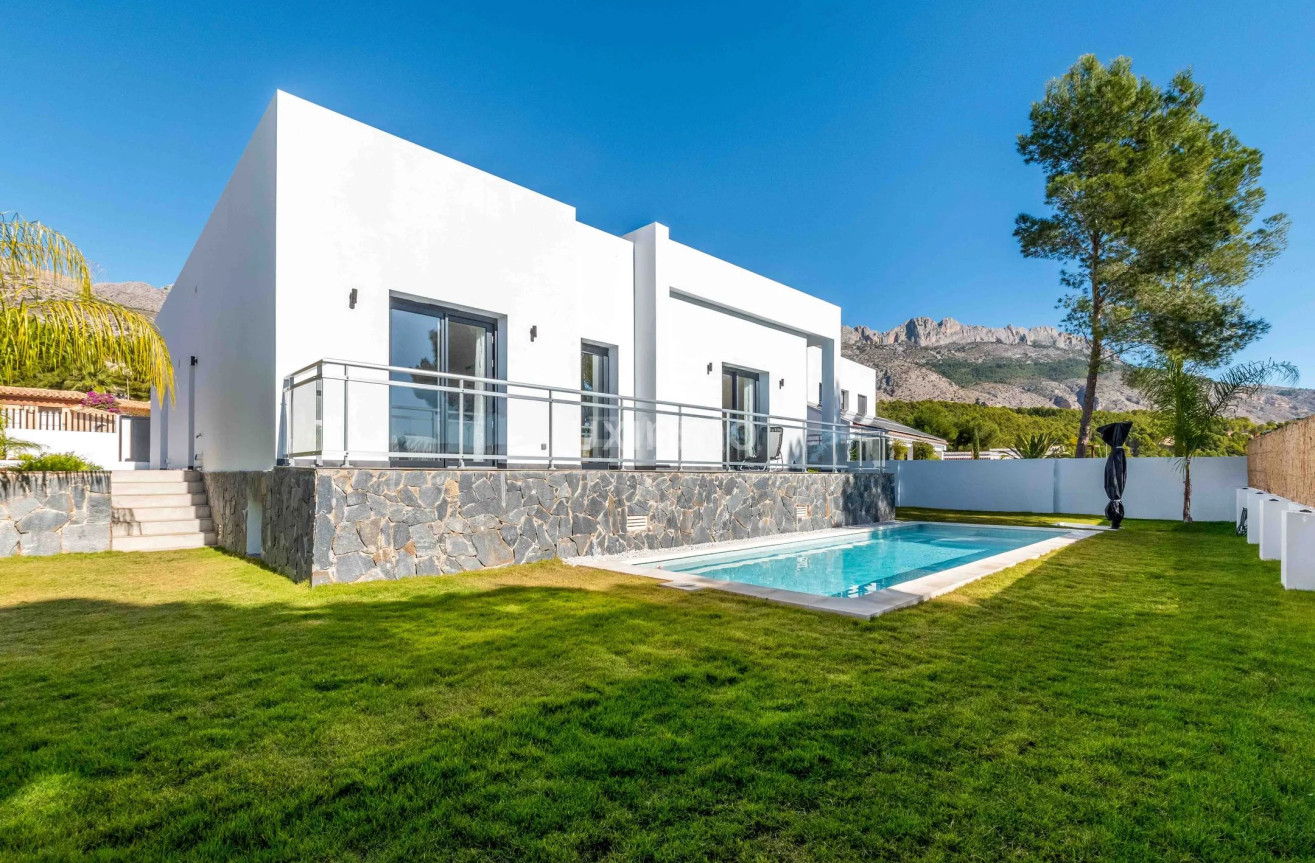 Resale - Villa - Altea - Costa Blanca