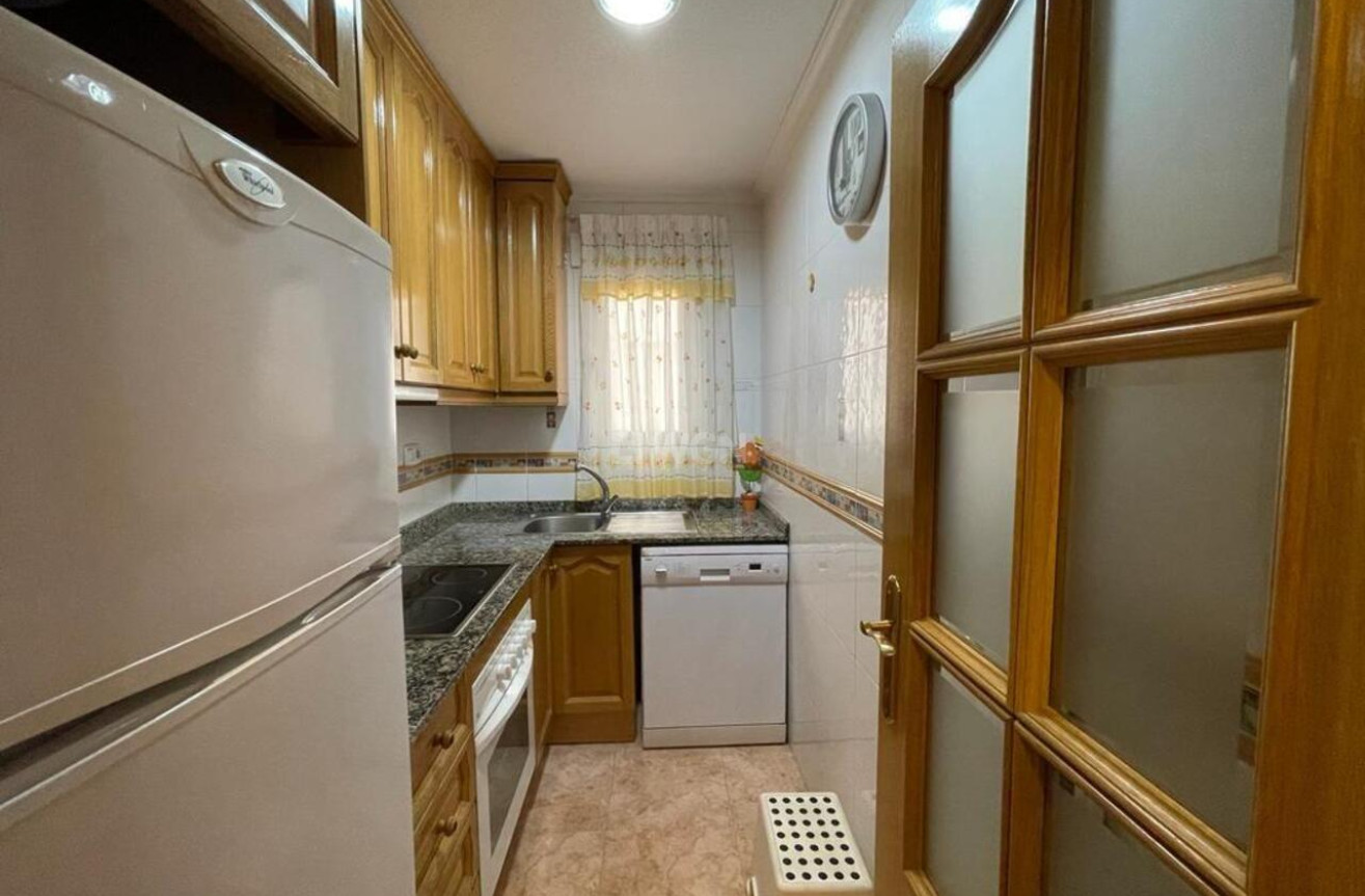 Resale - Apartment / flat - Torrevieja - Costa Blanca