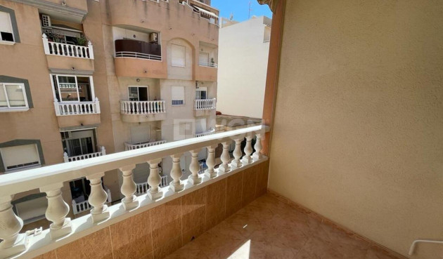 Reventa - Apartamento / piso - Torrevieja - Costa Blanca