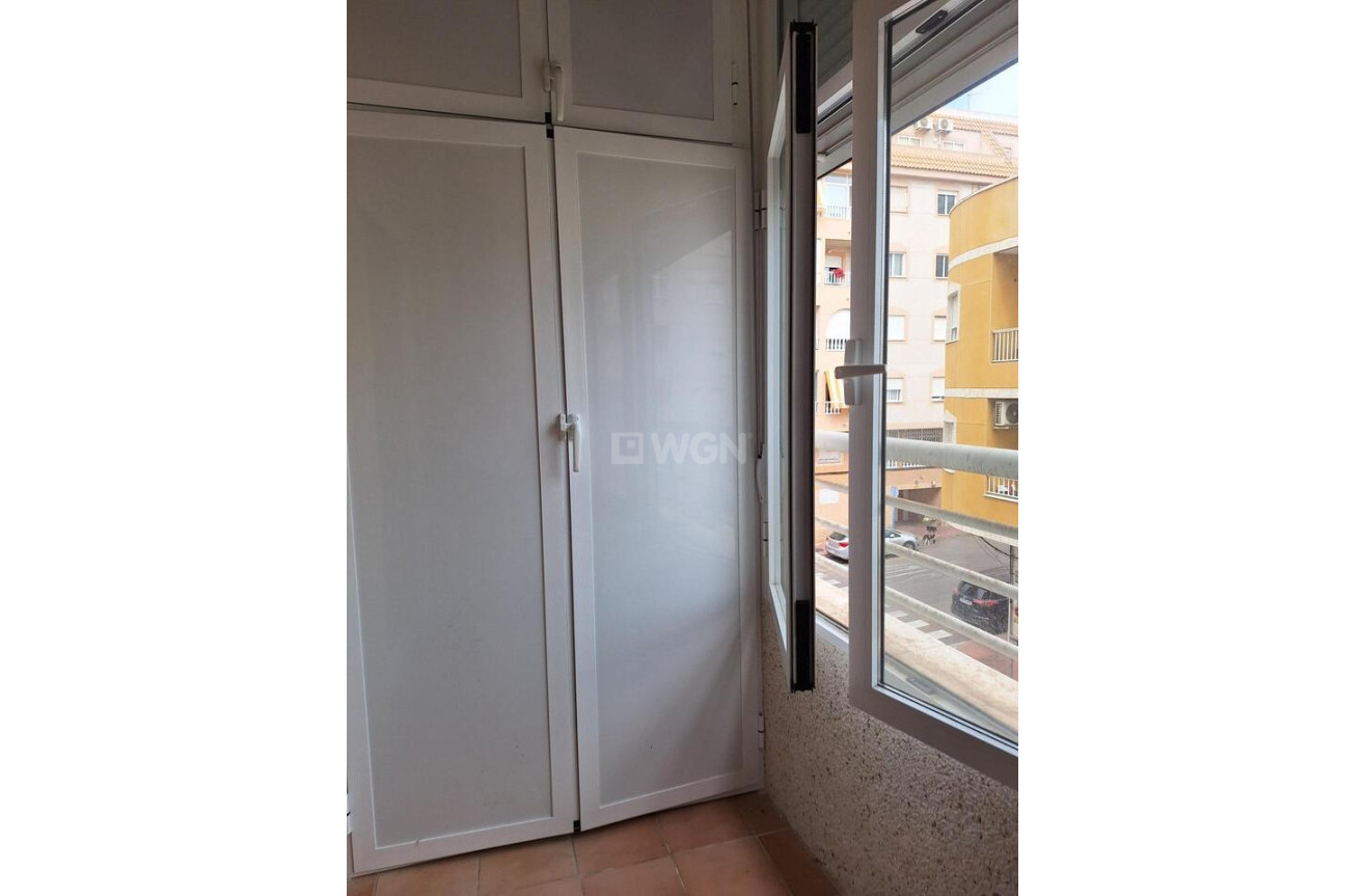 Resale - Apartment / flat - Torrevieja - Costa Blanca