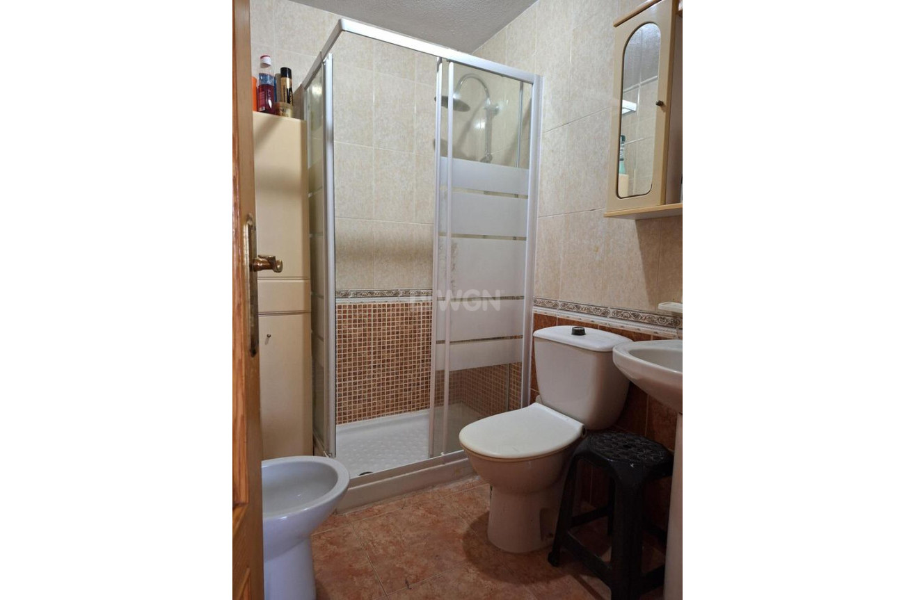 Resale - Apartment / flat - Torrevieja - Costa Blanca