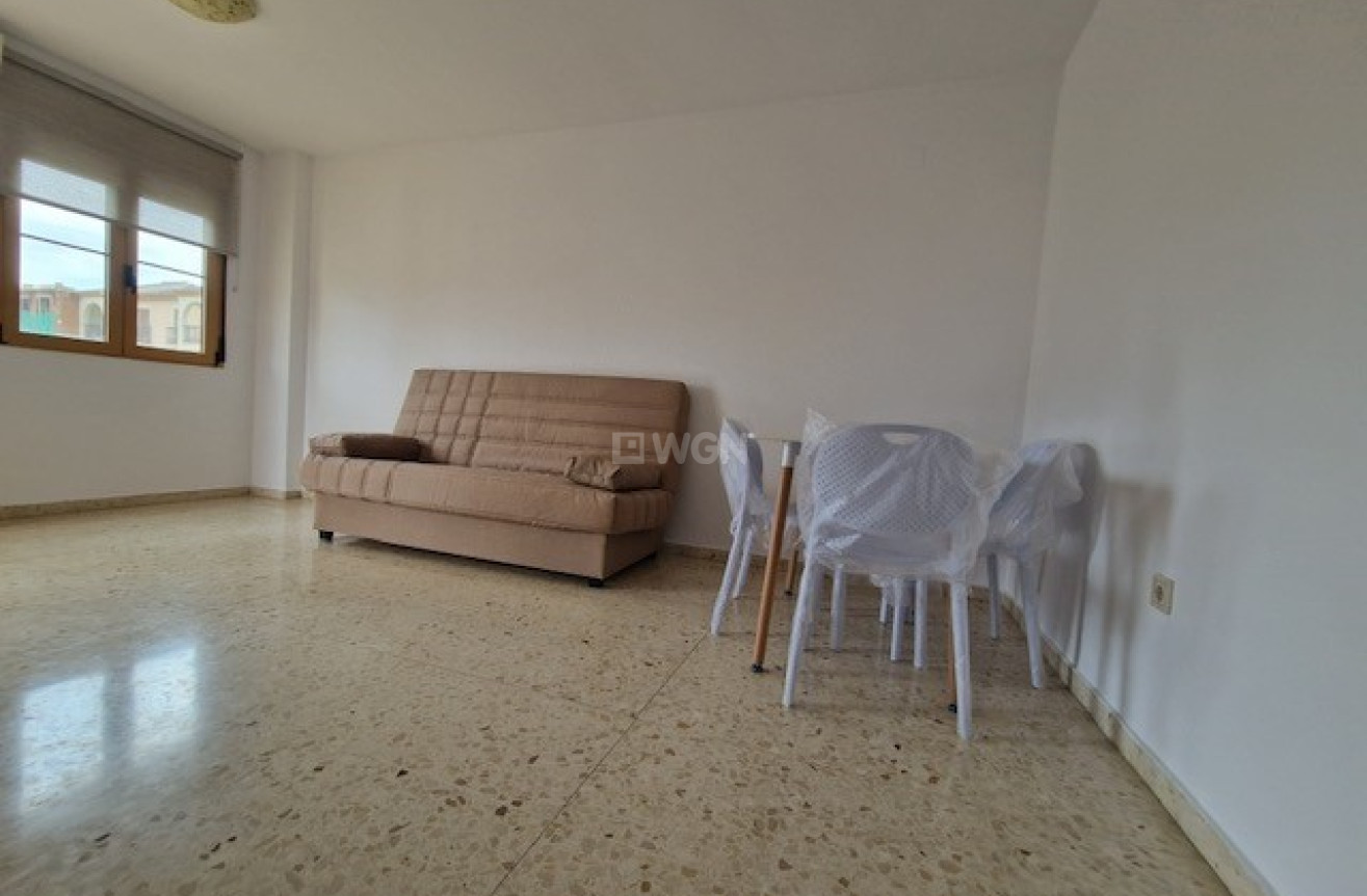 Resale - Apartment / flat - Polop - Costa Blanca