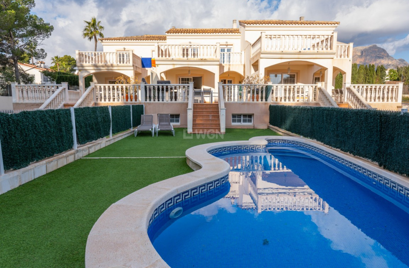 Odsprzedaż - Villa - La Nucía - Costa Blanca