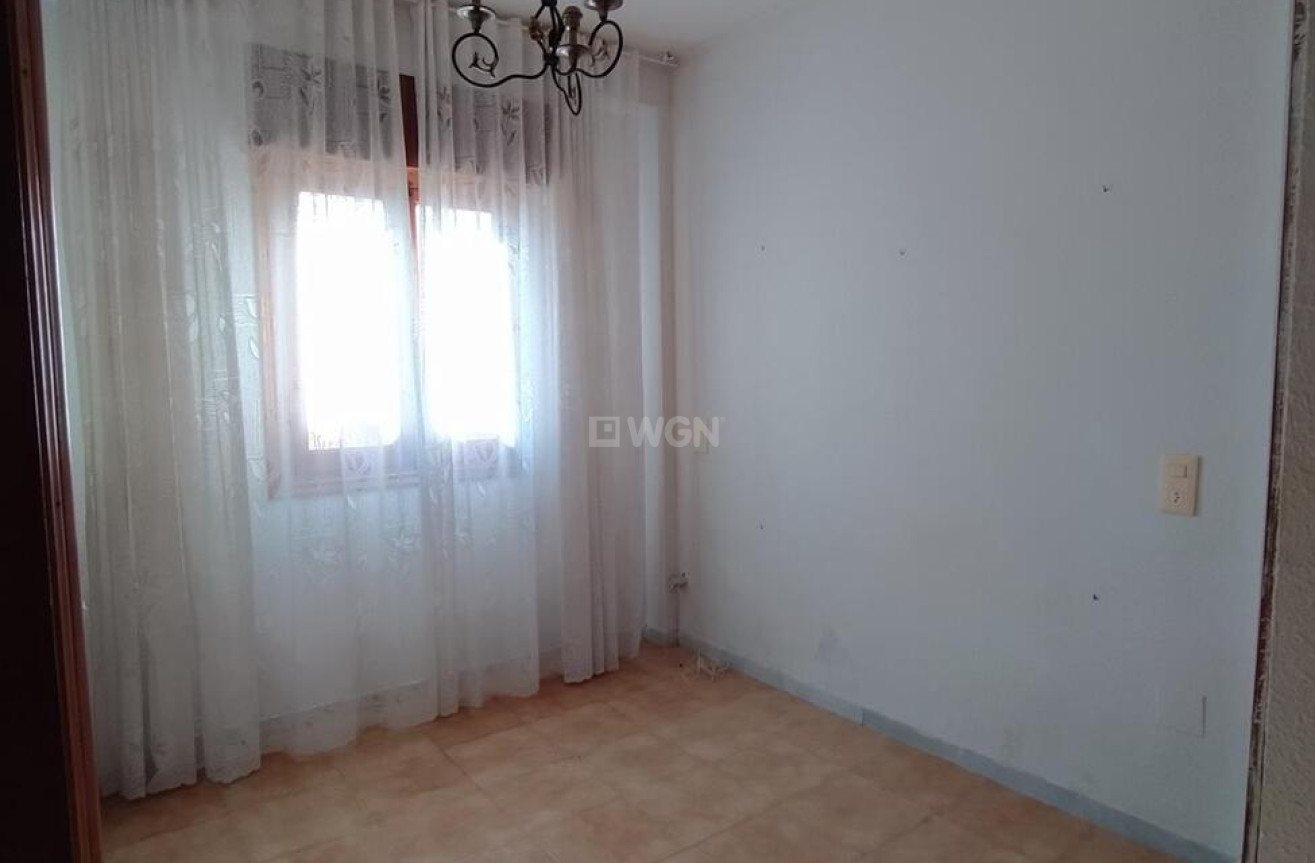 Reventa - Apartamento / piso - Torrevieja - La Mata