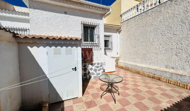 Resale - Villa - Torrevieja - Costa Blanca