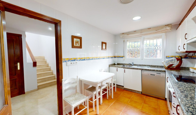 Resale - Townhouse - La Nucía - Costa Blanca