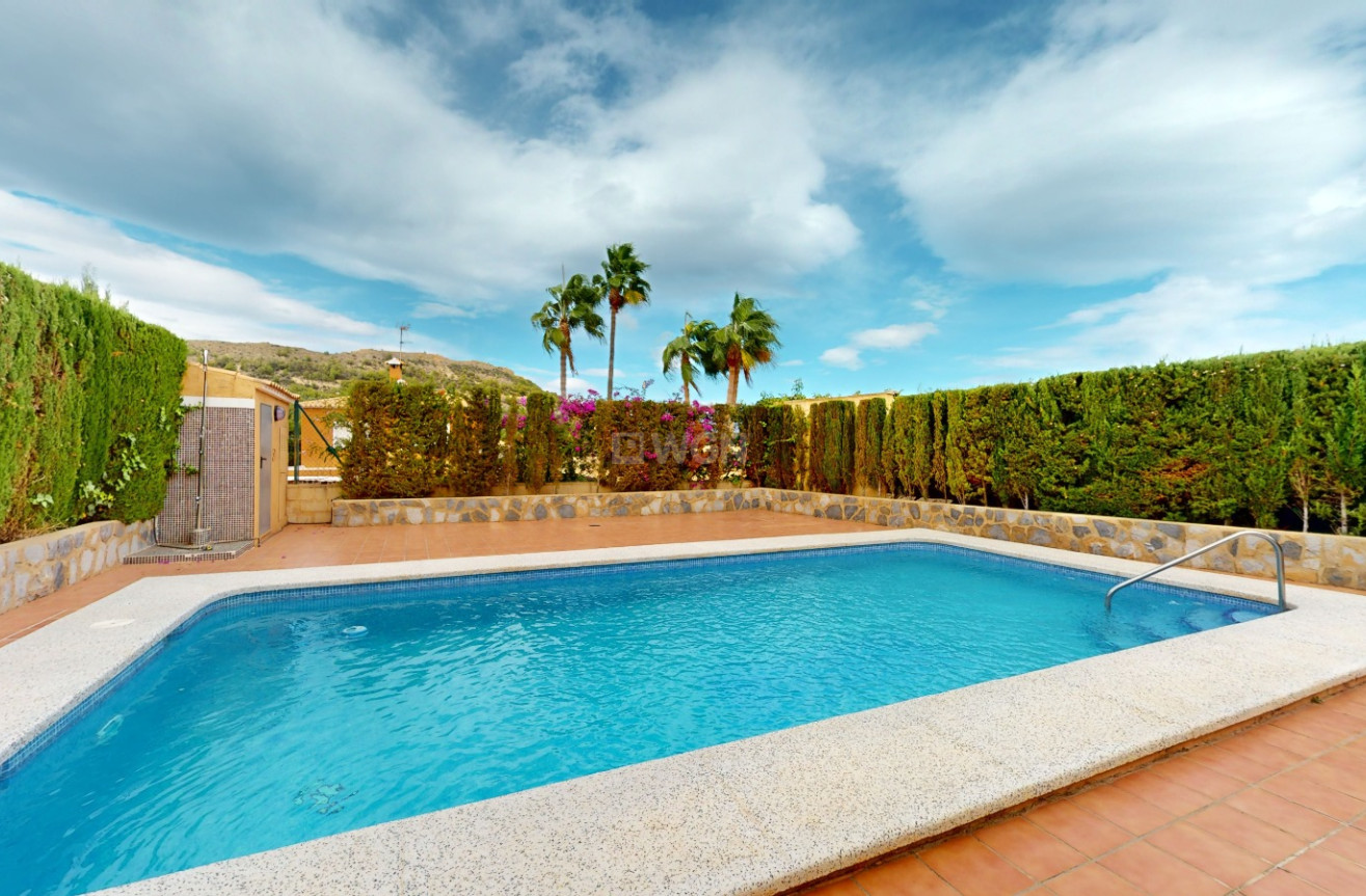 Resale - Townhouse - La Nucía - Costa Blanca