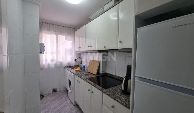 Resale - Apartment / flat - Torrevieja - Costa Blanca