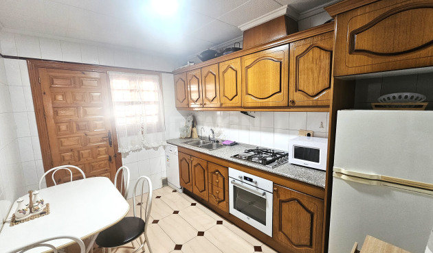 Resale - Apartment / flat - Torrevieja - Costa Blanca