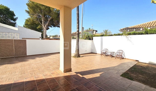 Resale - Villa - Cabo Roig - Costa Blanca