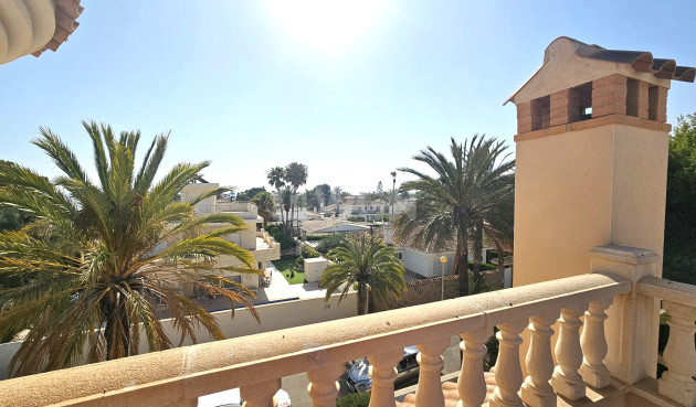 Resale - Villa - Cabo Roig - Costa Blanca